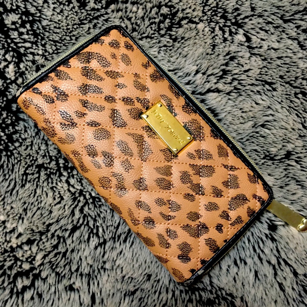 Betsey Johnson leopard print wallet